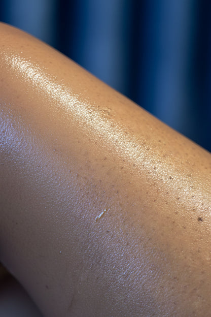 NEW Body Gloss Serum, Hyaluronic Acid, 24K Gold Shimmer, Cash’Mir Vanilla Dreams Scent • Hydrating